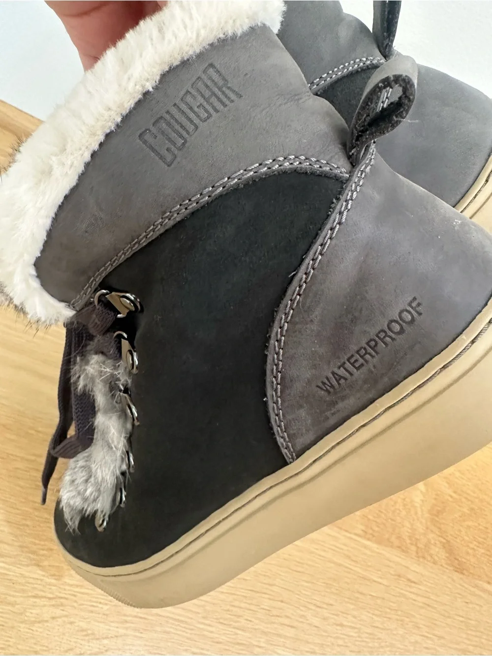 Cougar Black Faux-Fur Trim Waterproof Winter Ankle Boots with Tan Sole, Size 8